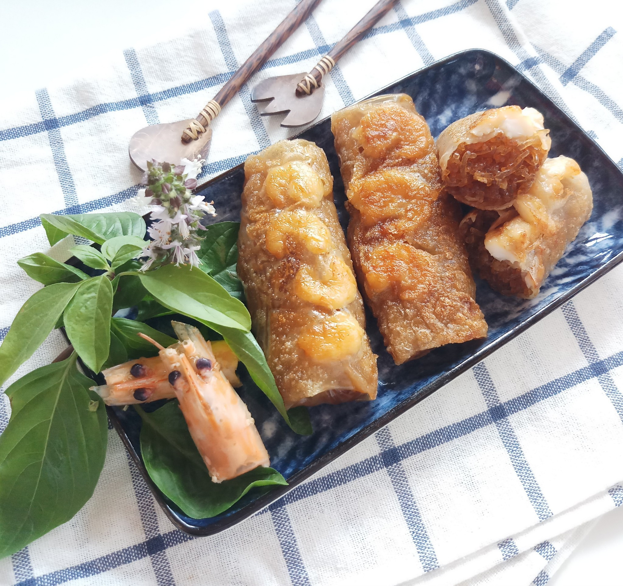 香煎鮮蝦粉絲捲 完成品